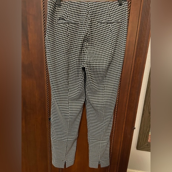 Ladies pants - Picture 2 of 2